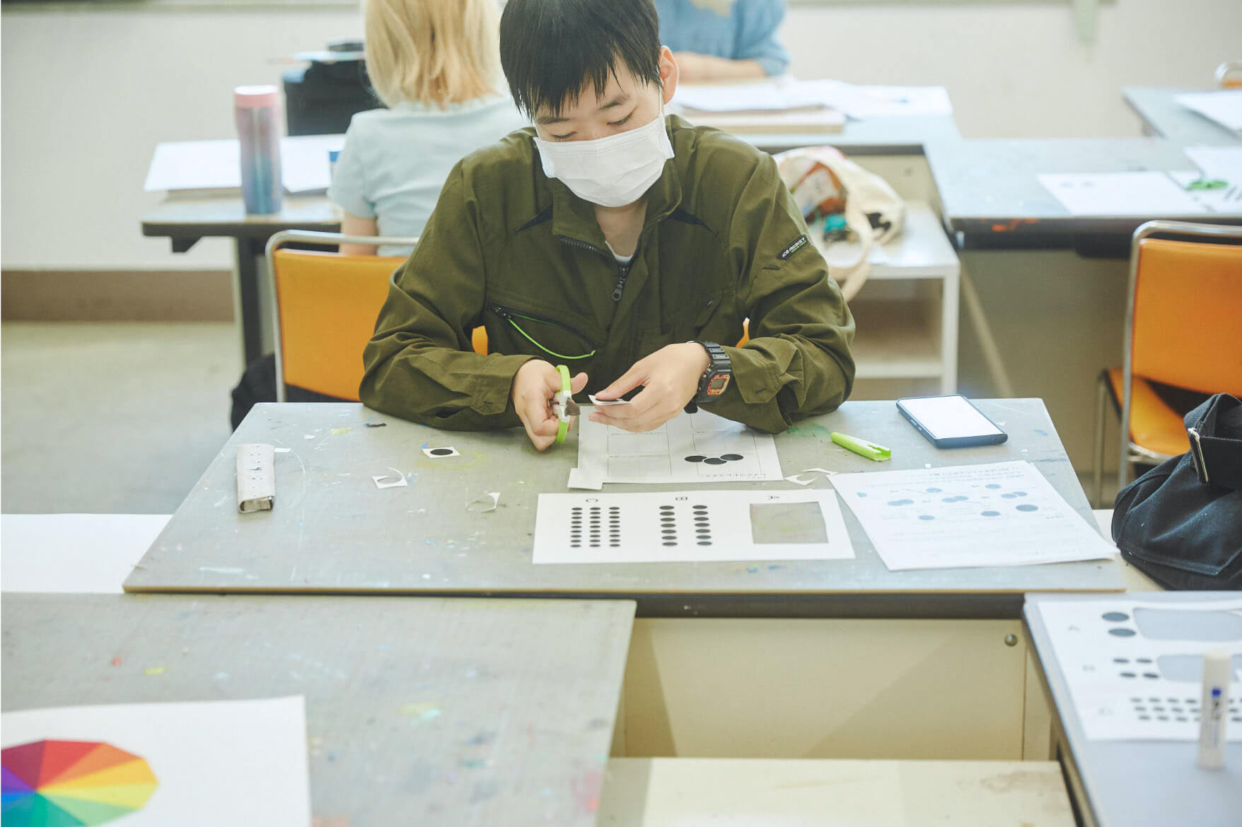 デザイン イメージ対比構成 授業風景 イメージ