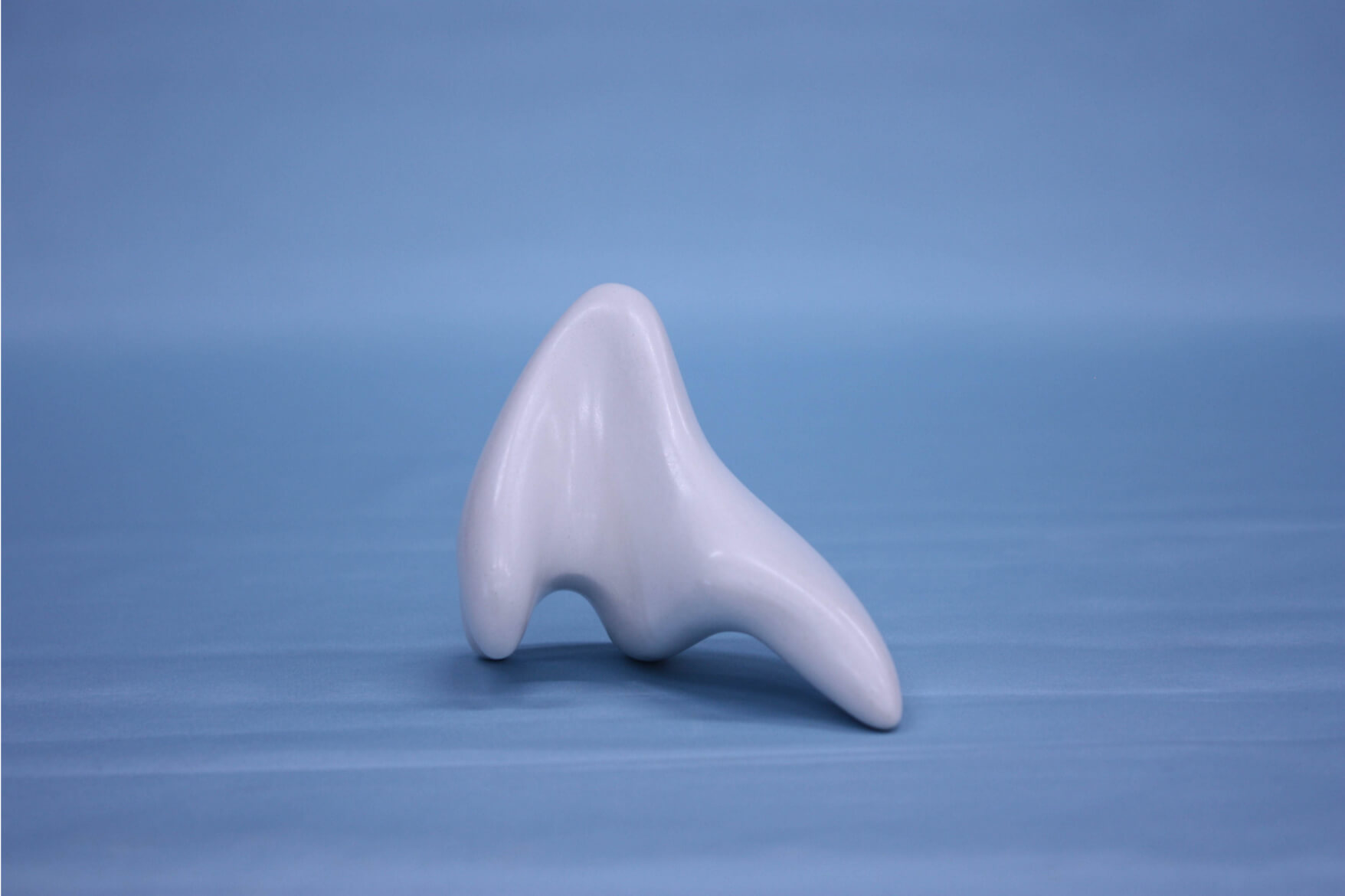 彫刻 手とかたち 作品 イメージ