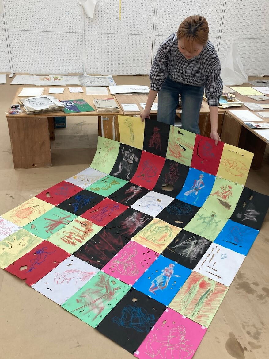 絵画基礎Ⅱ（ドローイング）授業風景3 イメージ