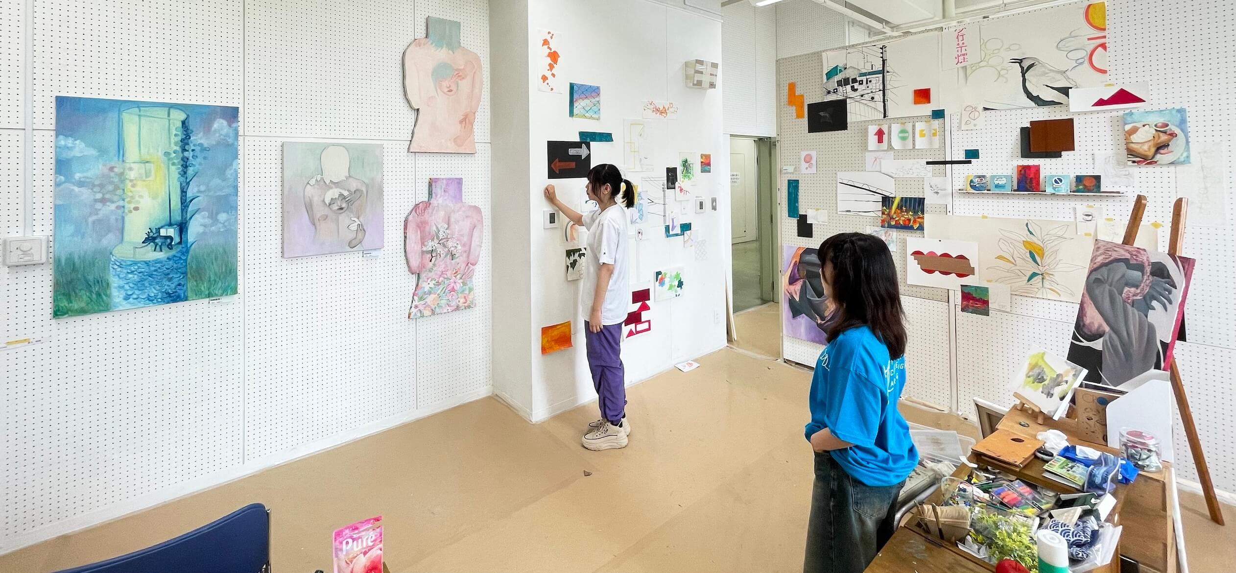 絵画表現Ⅰ・Ⅱ　授業風景1 イメージ