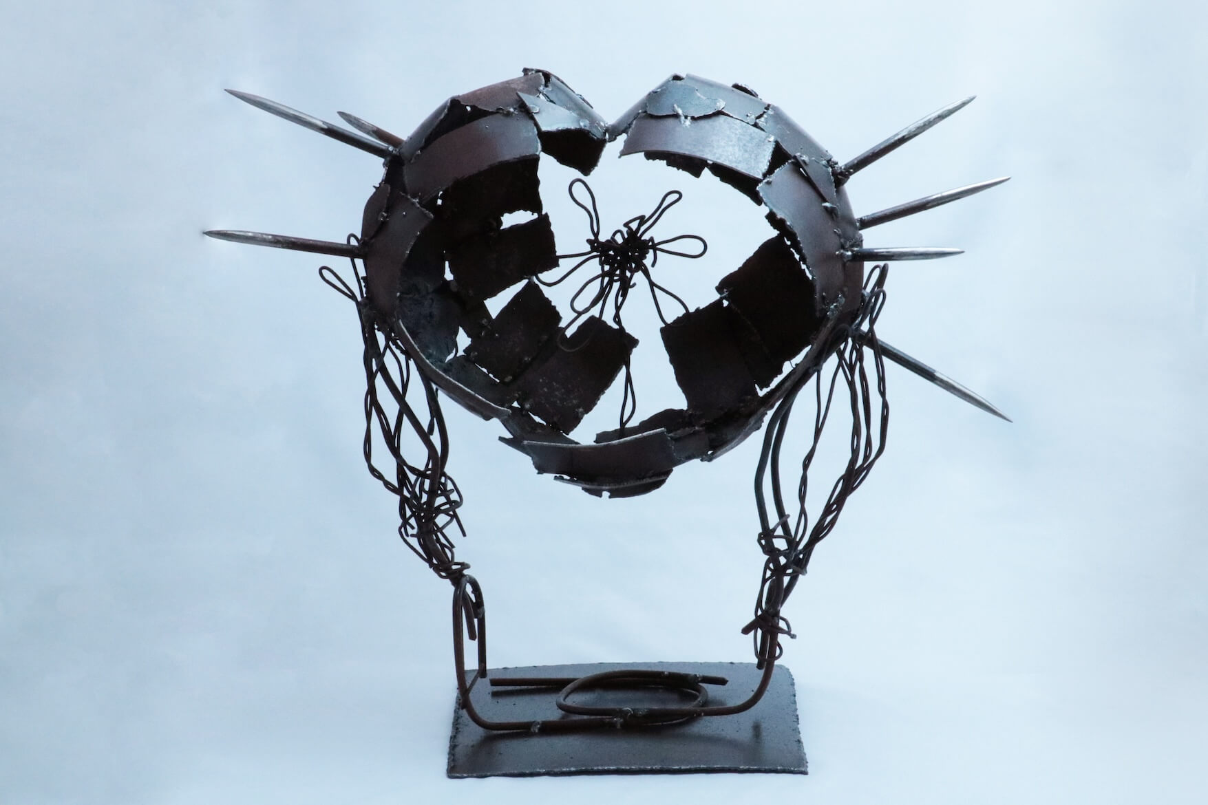 彫刻基礎Ⅲ 金属 イメージ