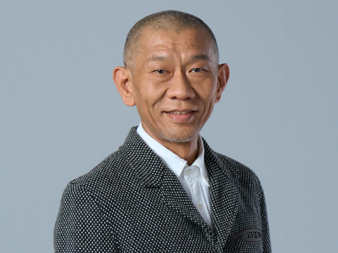 辻 康介