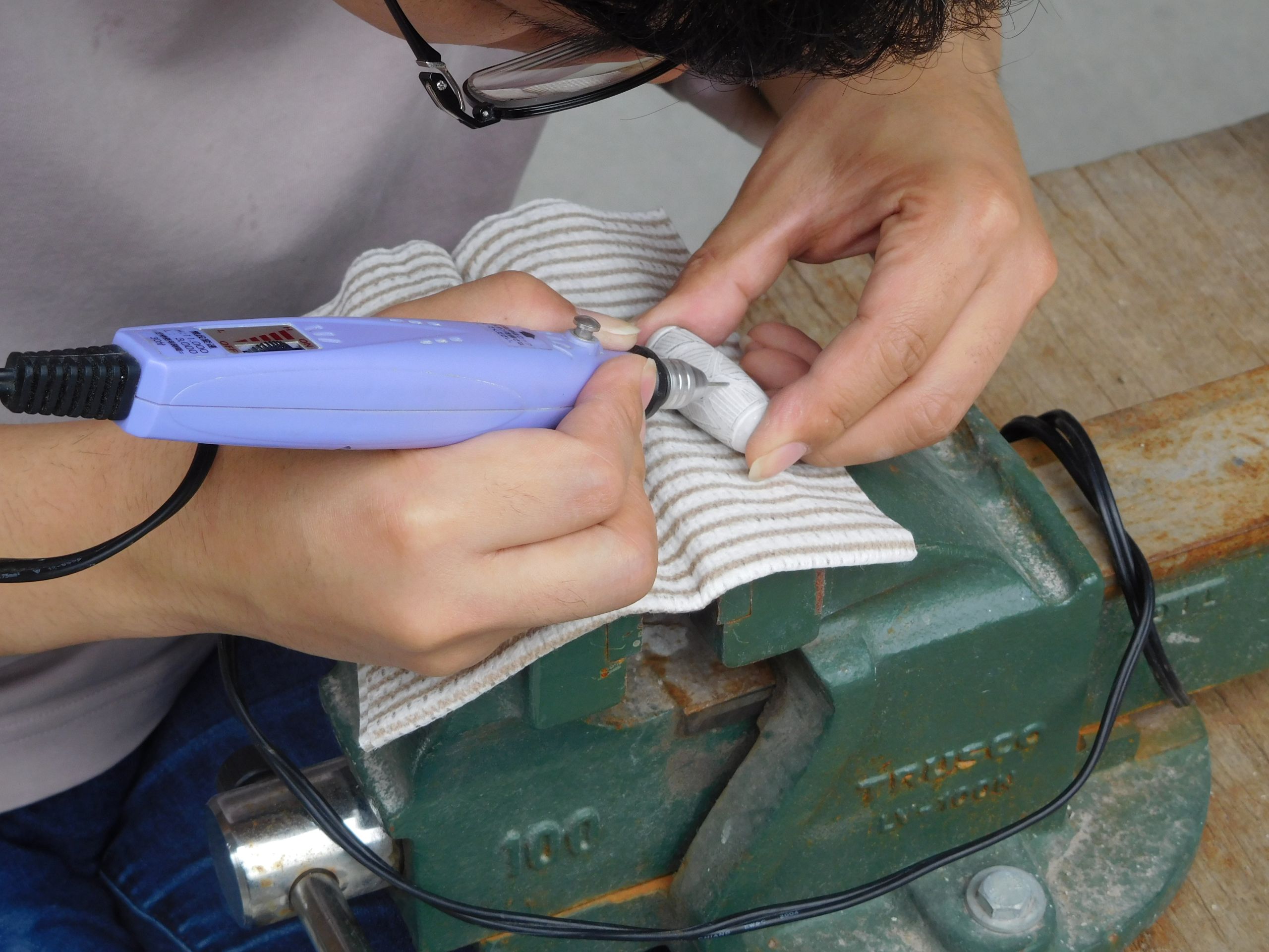 大理石で小物をつくる イメージ