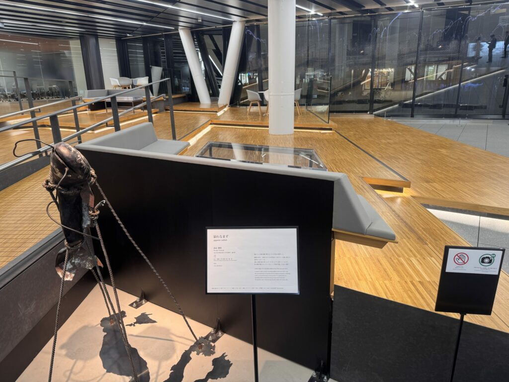 三菱ケミカルにて2024年度卒業制作作品を入れ替えました イメージ